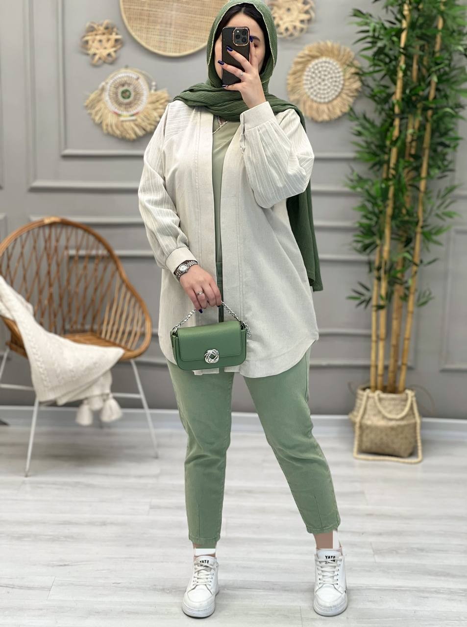 1186- مانتو لینن ترانه