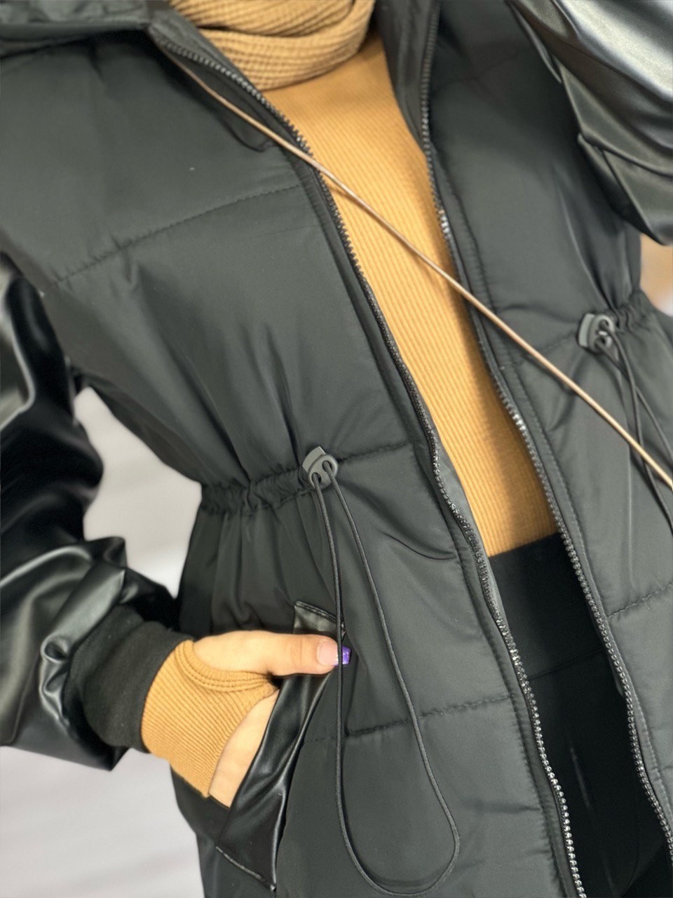 0805_کاپشن چرم ترکیبی