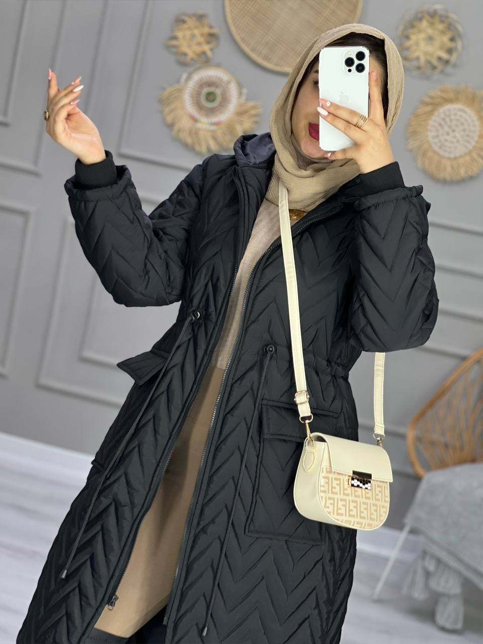 0803_کاپشن مشکی