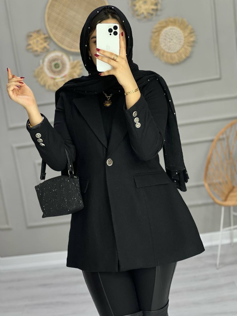 0833_ مانتو کتی شاهیکا