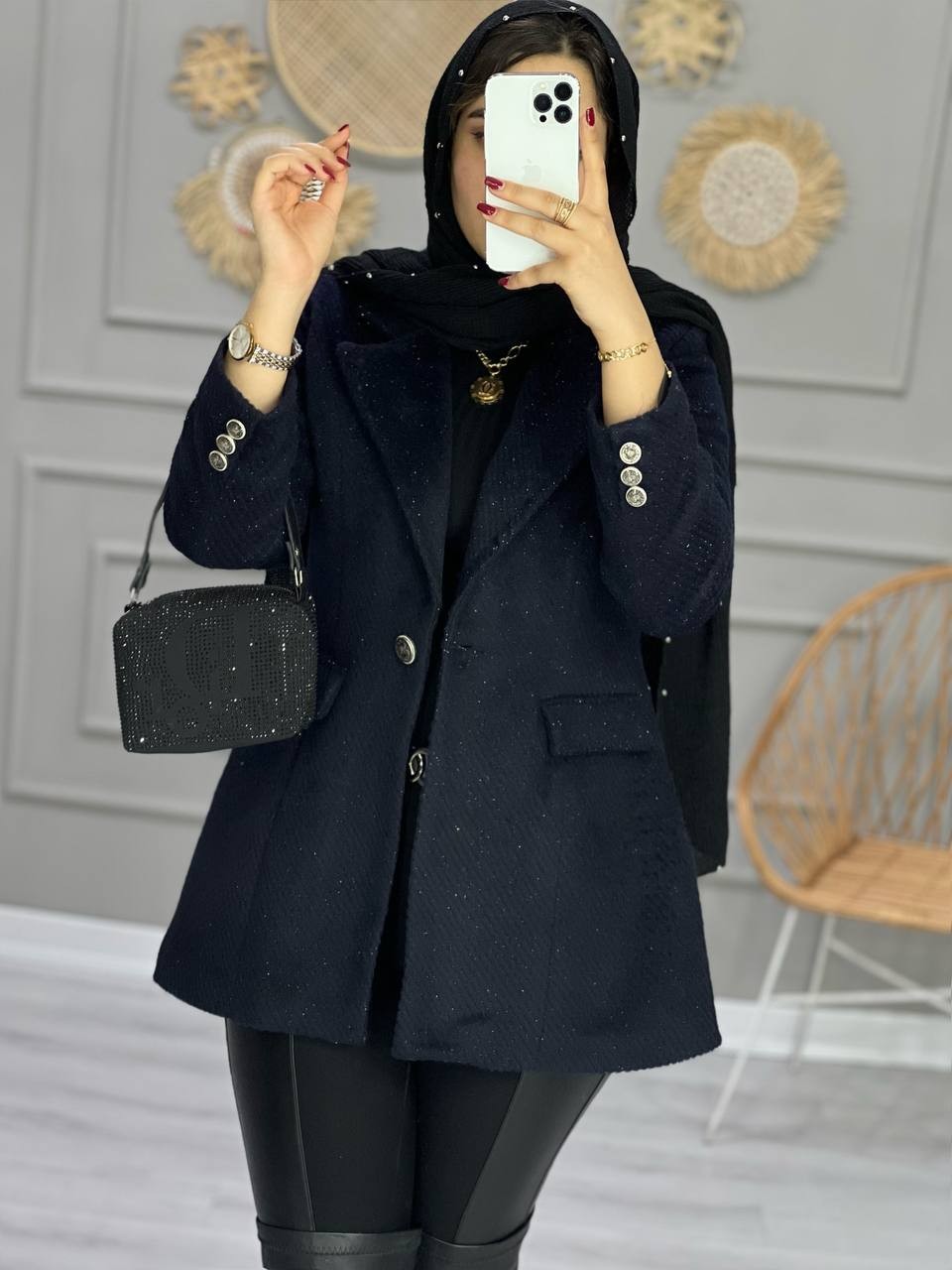 0833_ مانتو کتی شاهیکا