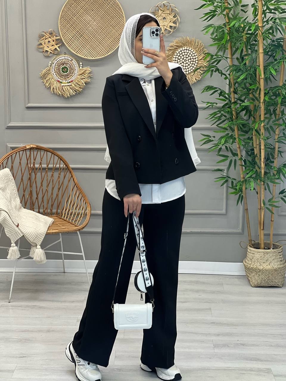 1072- کت و شلوار مزونی لاوین