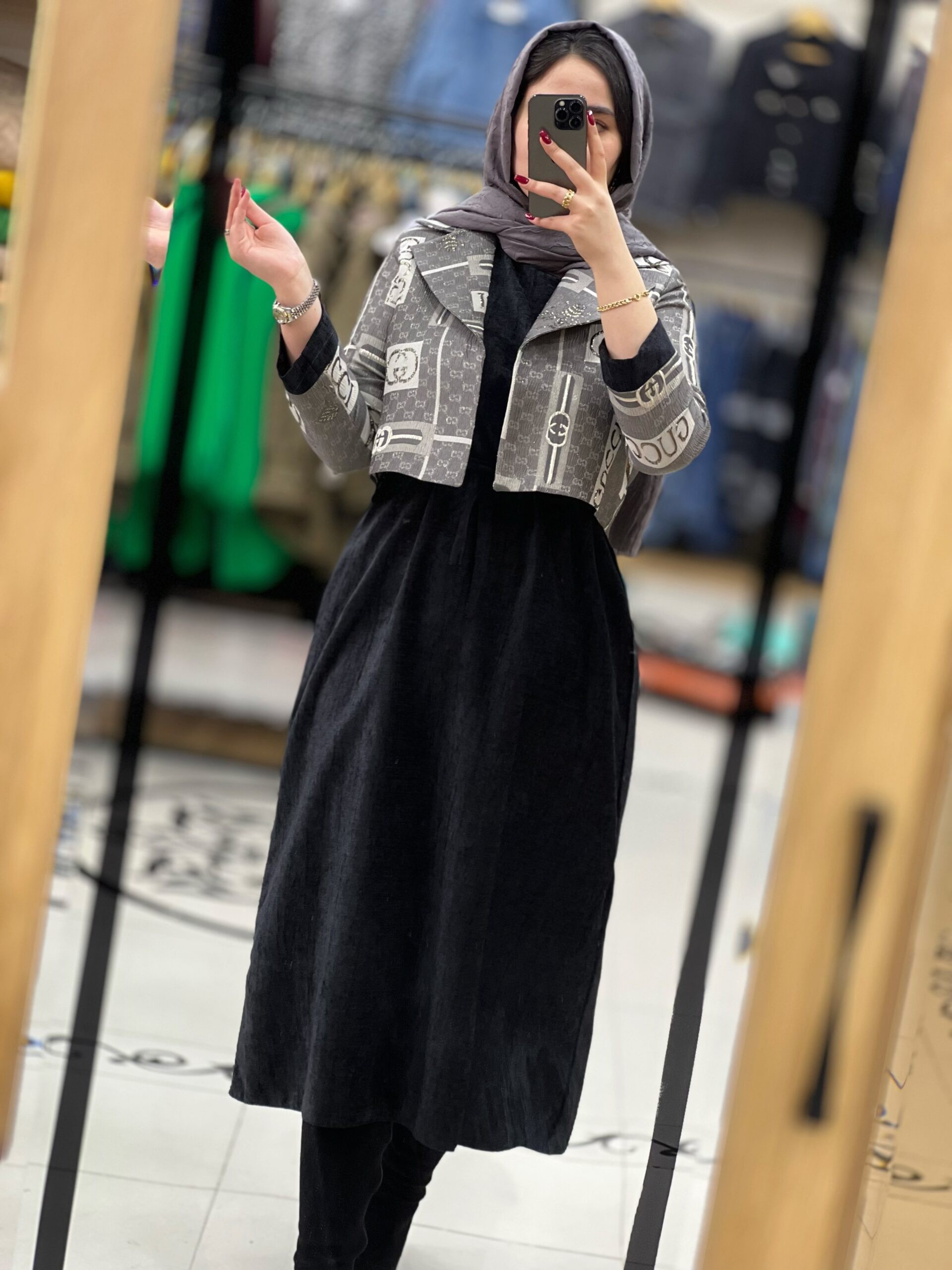 1074- کت و سارافون فاخته