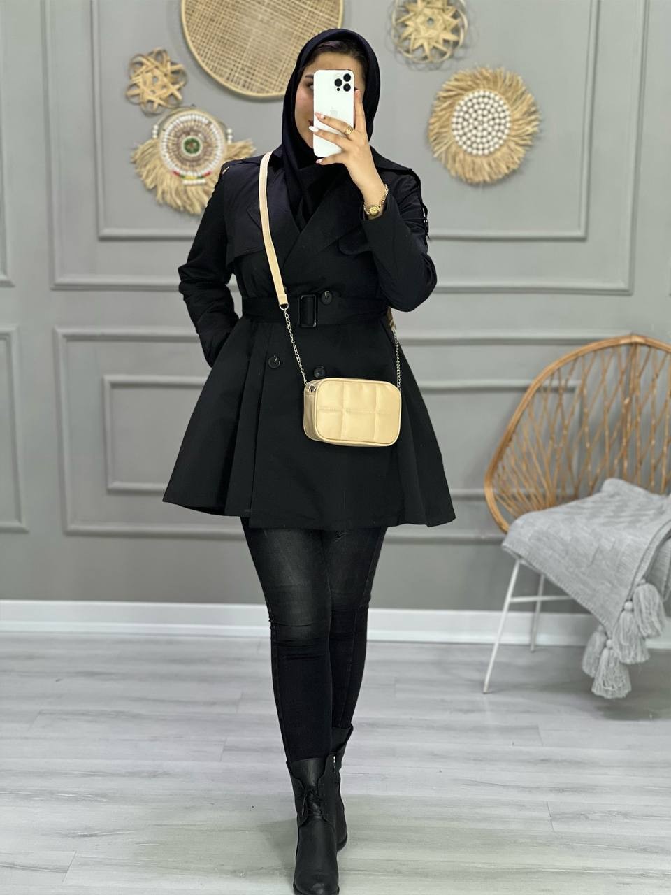 0795- بارونی آستردار پاریس