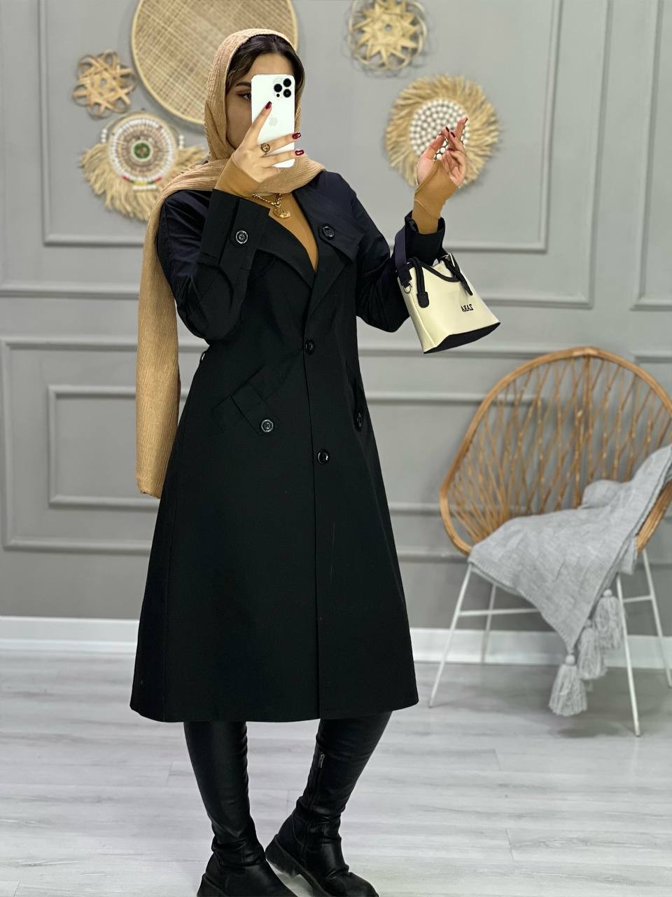 0814_ بارونی تک شنل نیهان