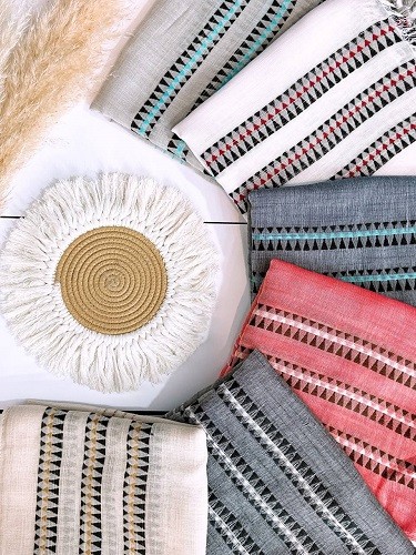 0073_شال لینن هندسی