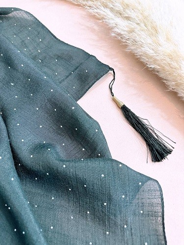 0077_روسری مشکی نگینی