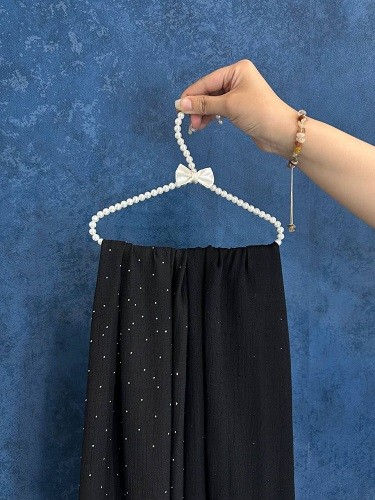 0082_شال مشکی نگینی