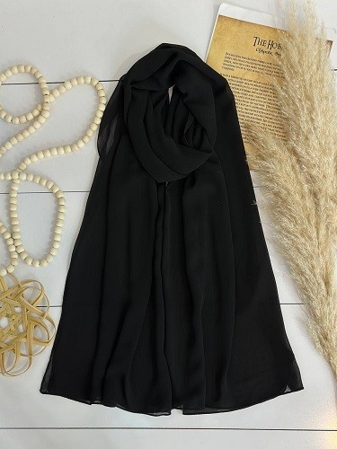 0090_شال مشکی احلام