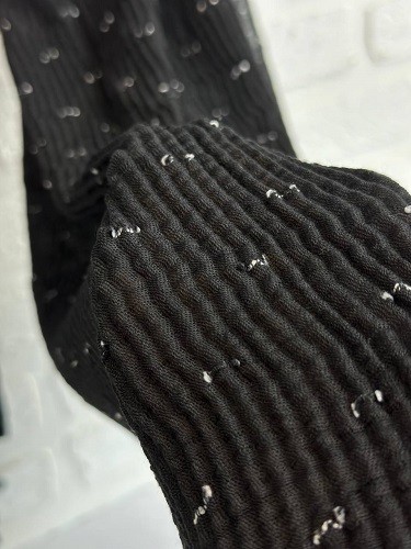 0097_شال مشکی مورچه ای