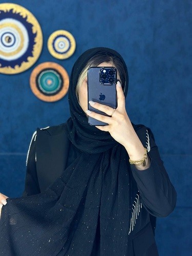 0107_شال مشکی ایوان