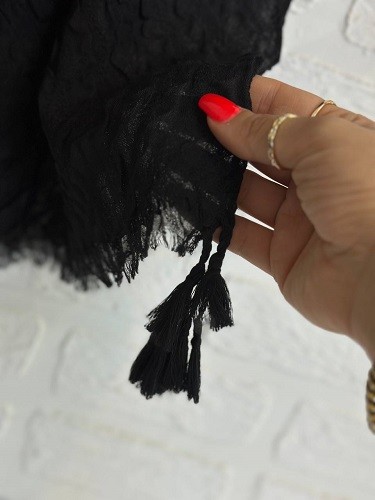 0138_شال مشکی کارن