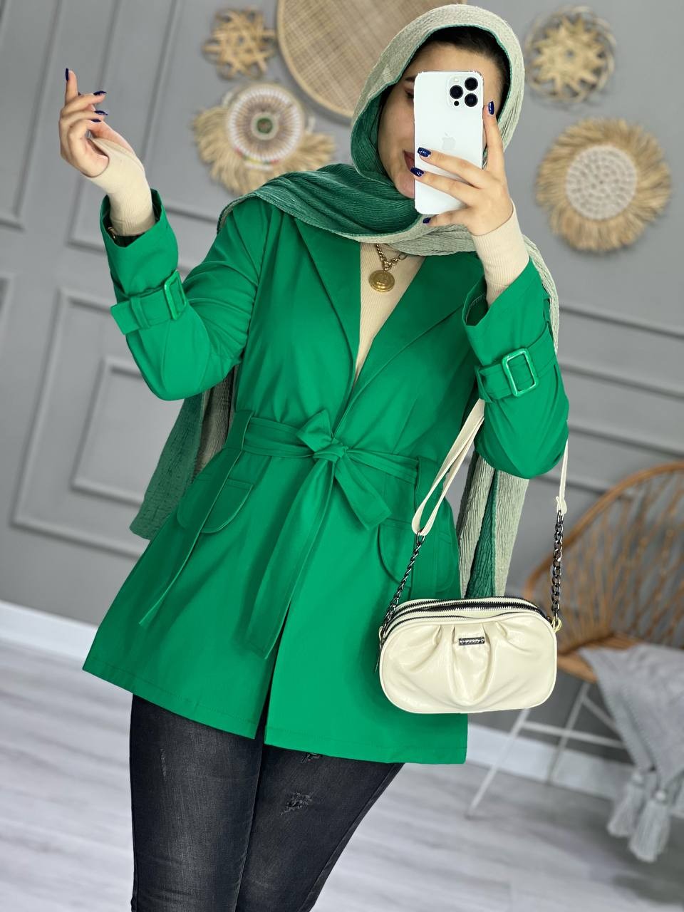 0873- بارونی عروسکی دلارا