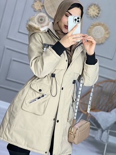 1042- کاپشن کلاه خزدار لایف