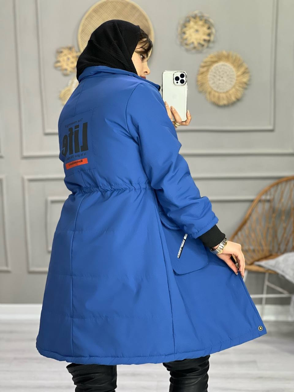 1042- کاپشن کلاه خزدار لایف