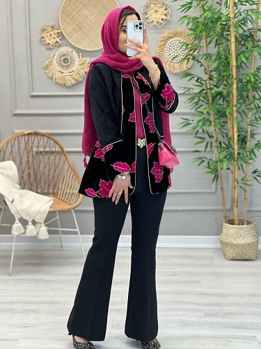 1065-مانتو مزونی مخمل جیران