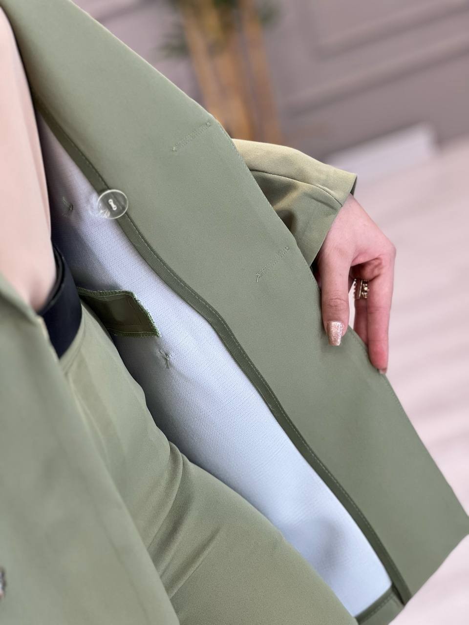 1087- کت و شلوار مزونی اطلس