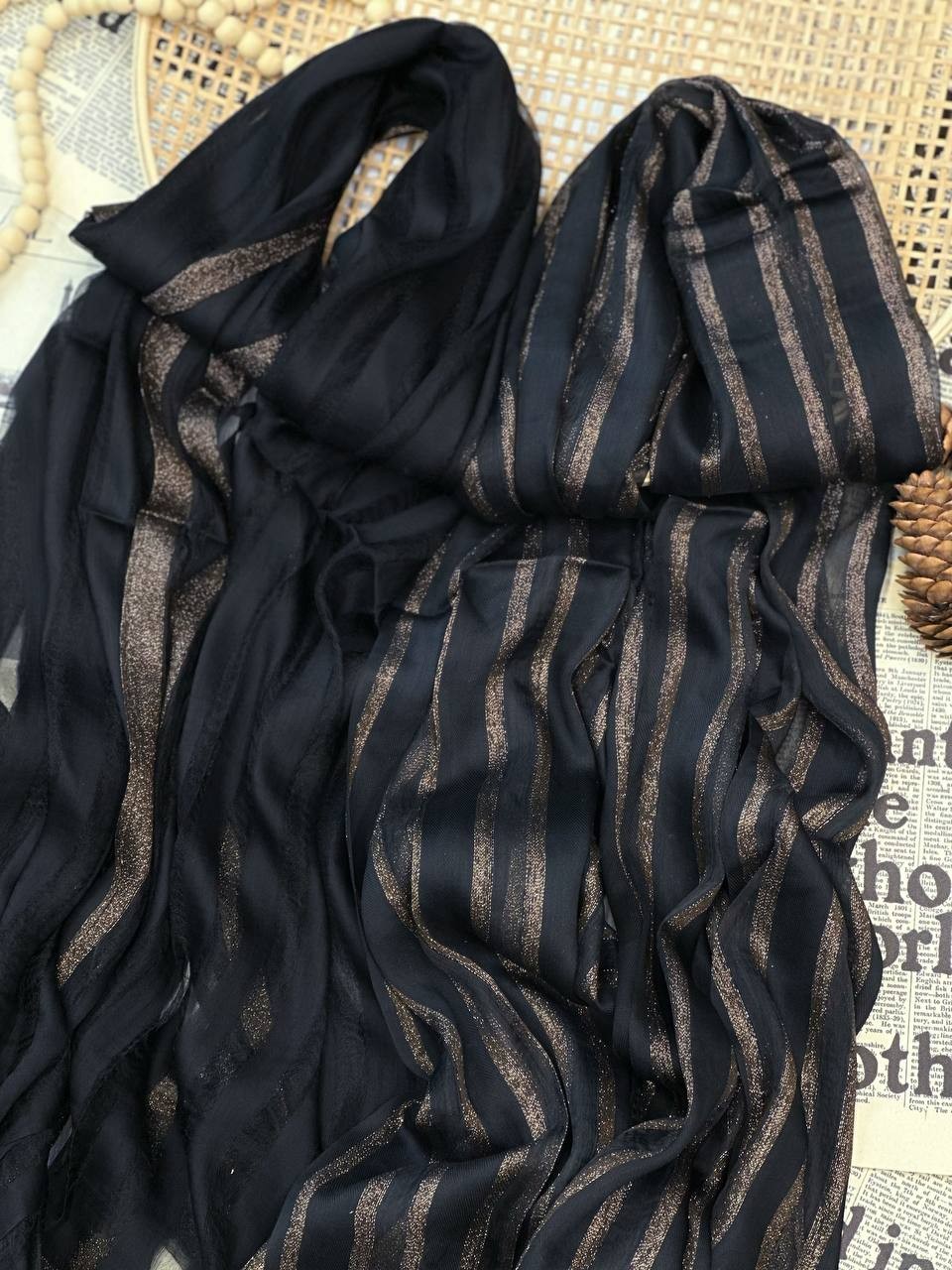 0218- شال مشکی برلین