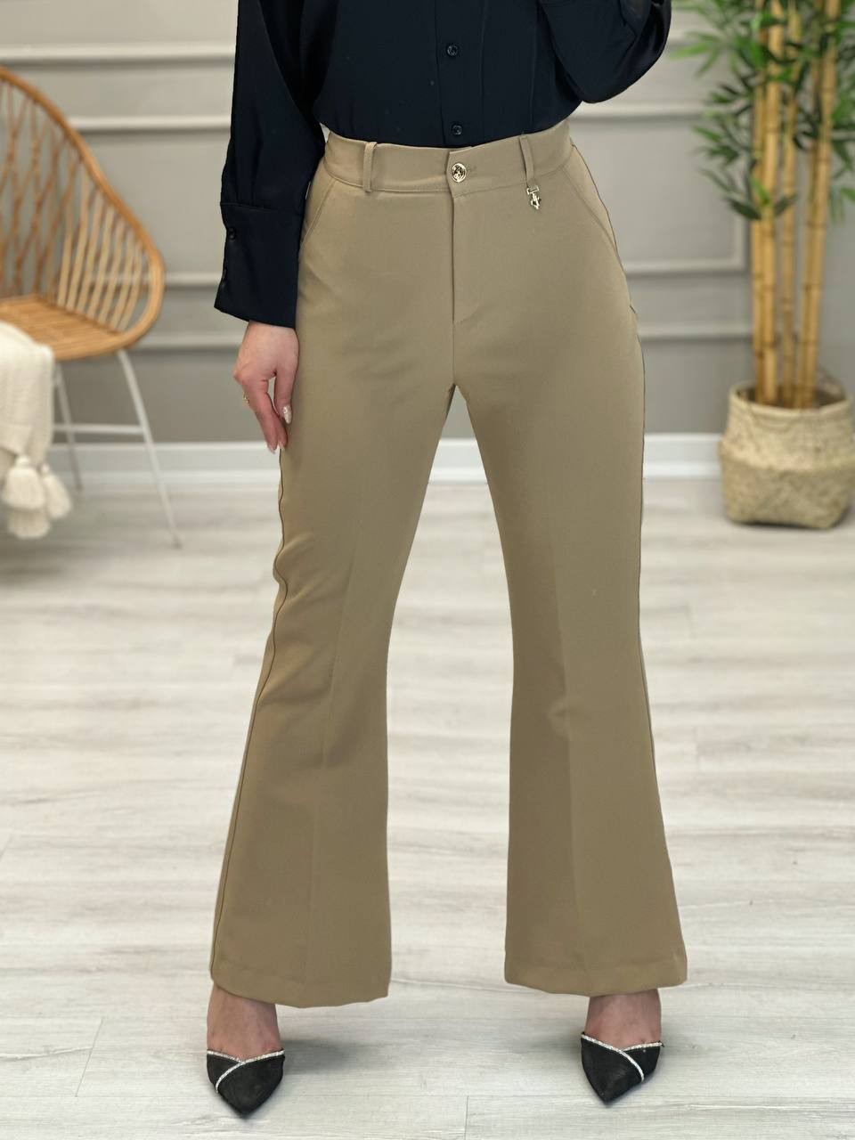 1122- شلوار بوت کات مگنوم