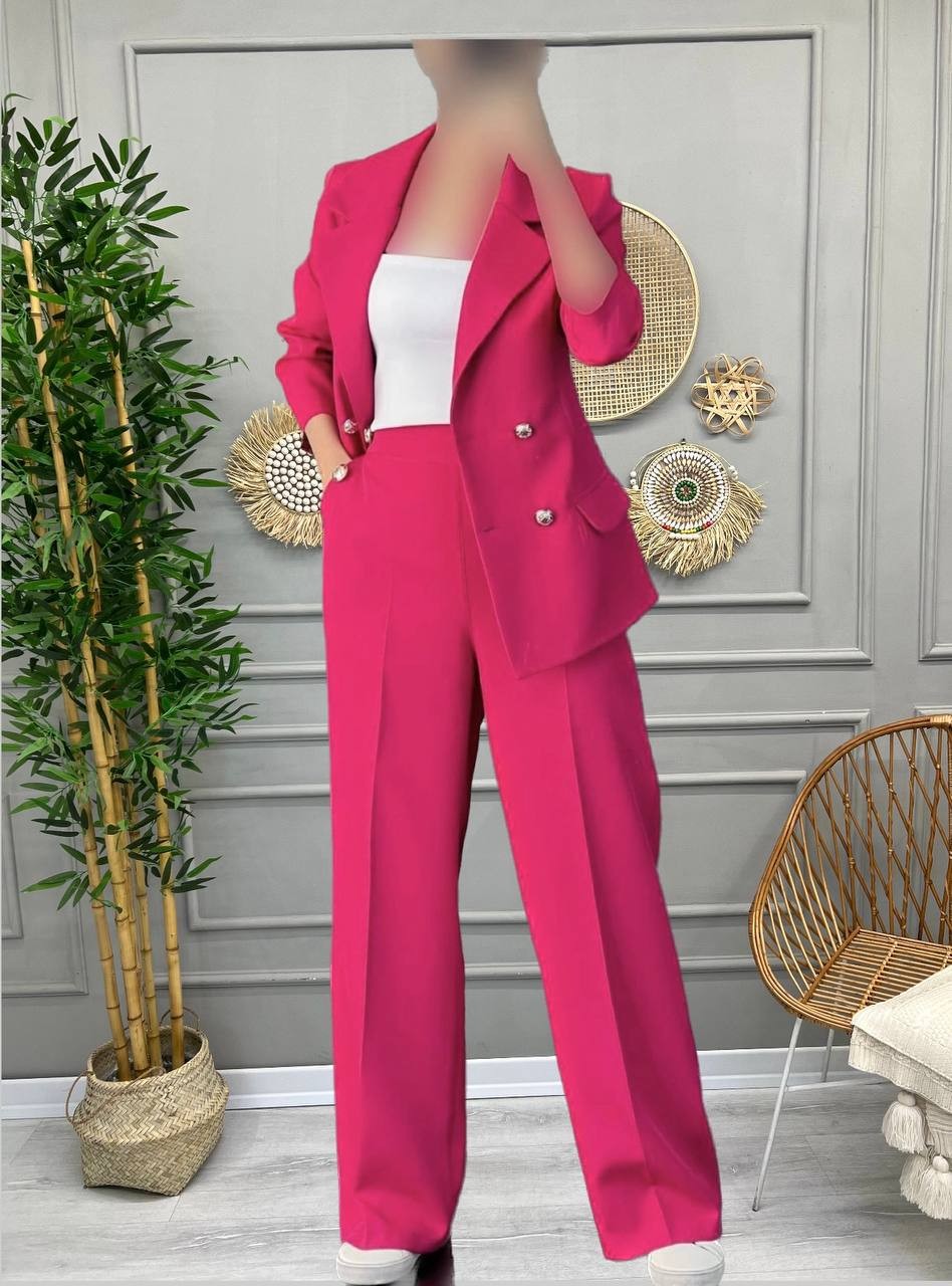 1124- کت و شلوار دکمه طلایی