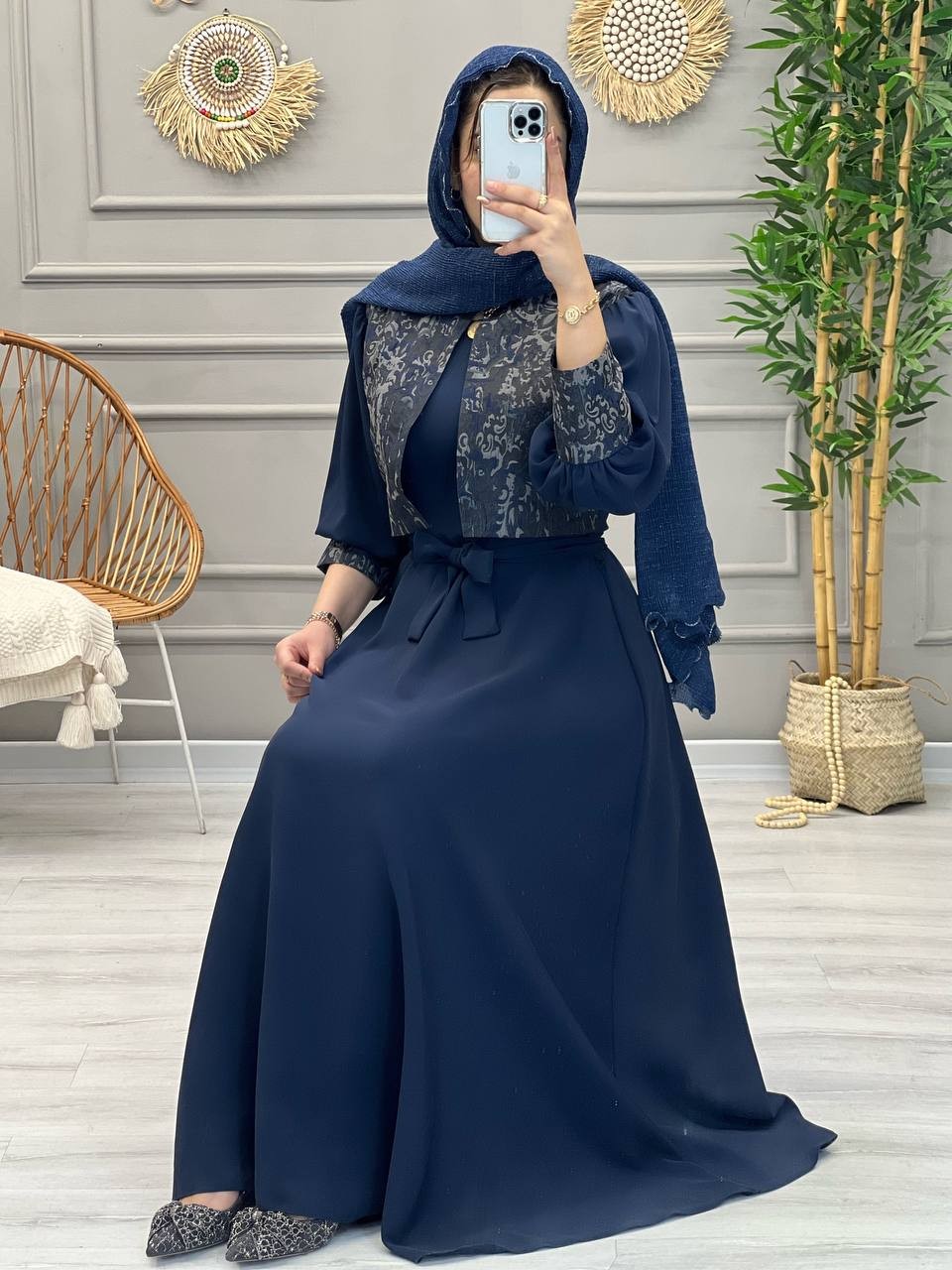 1145- مانتو مزونی عشوه