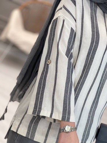 1241- مانتو شومیزی روشنا