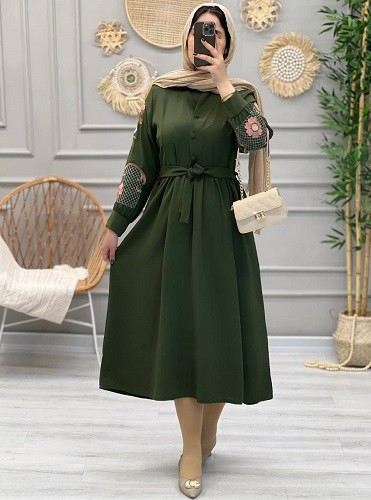 1247- مانتو مزونی گلدوزی