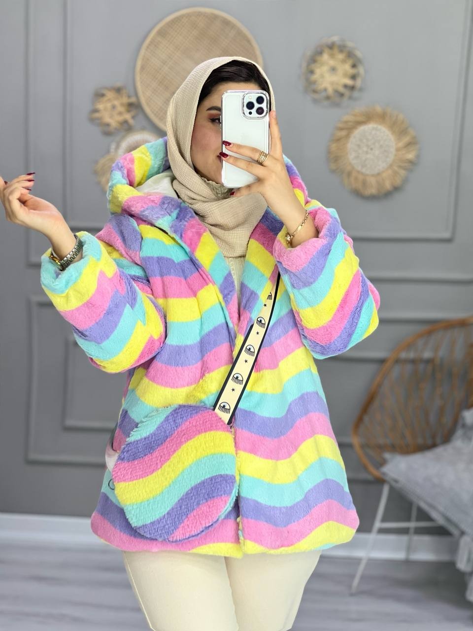 0857_کاپشن تدی شبرنگی