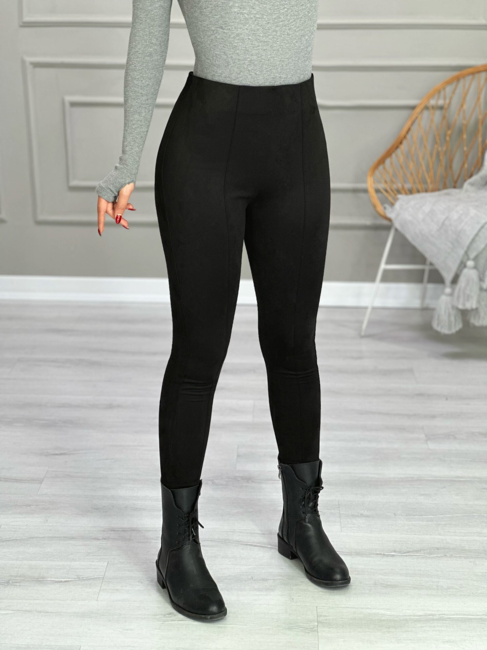 0857_لگ سوییت