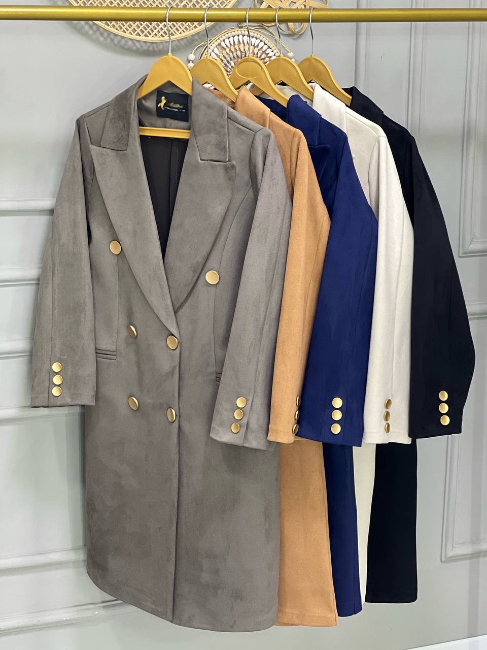 0878- پالتو سوییت