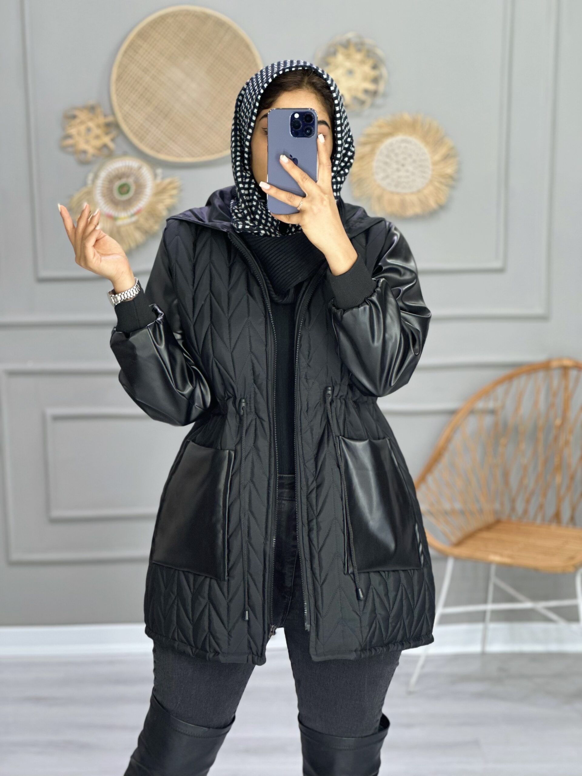 0903_ کاپشن آستین چرم بارلی