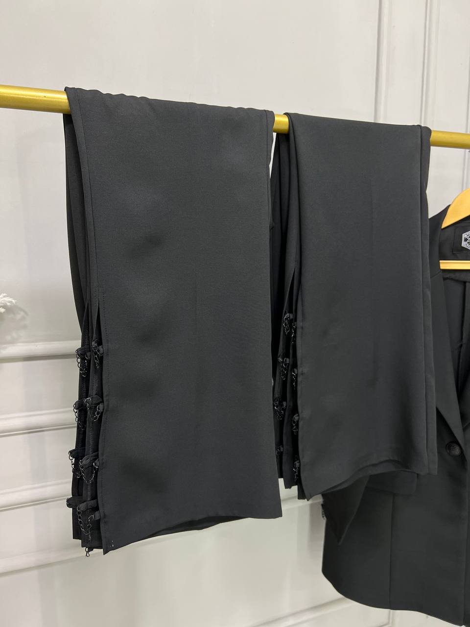 0699-کت شلوار مزونی زنجیری