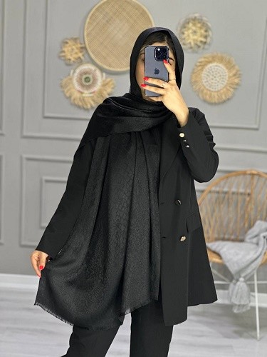 0141_شال مشکی لمه