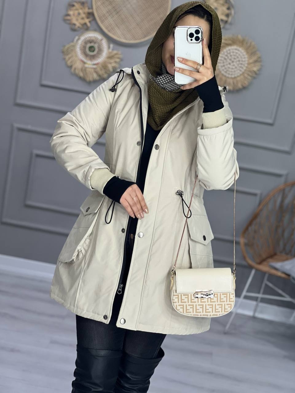 1024-کاپشن زمستونی مونیکا