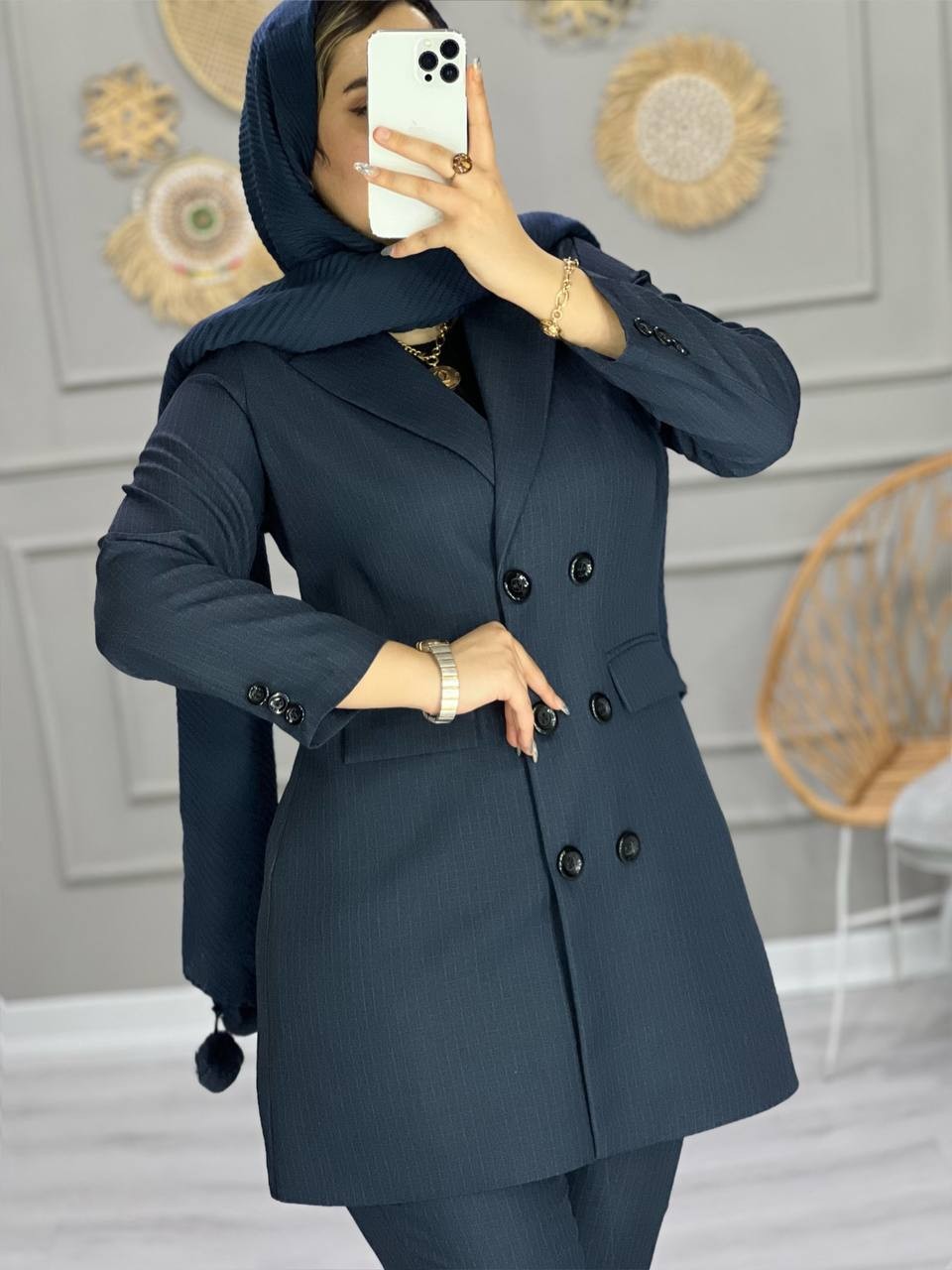 1049- کت شلوار اداری قواره بزرگ