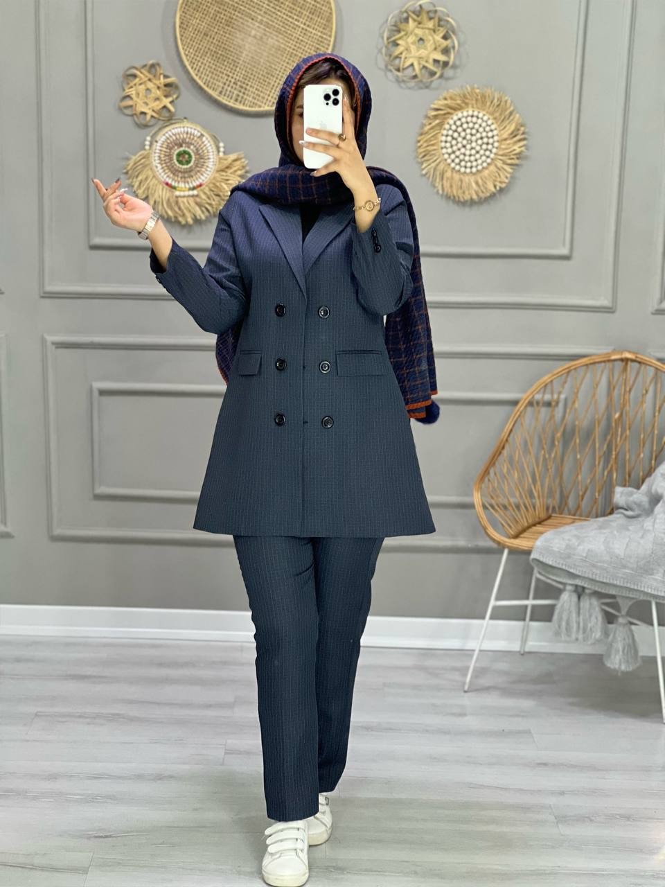 1049- کت شلوار اداری قواره بزرگ