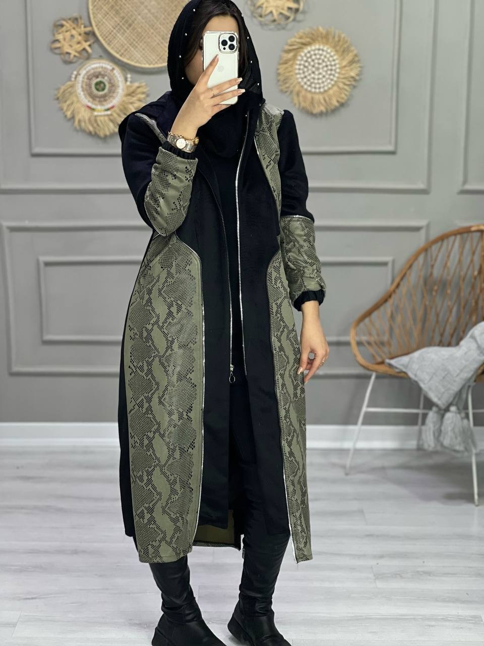 1048-پالتو پیروز