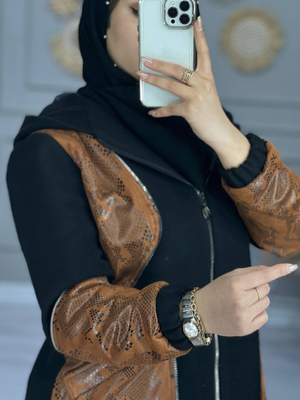 1048-پالتو پیروز