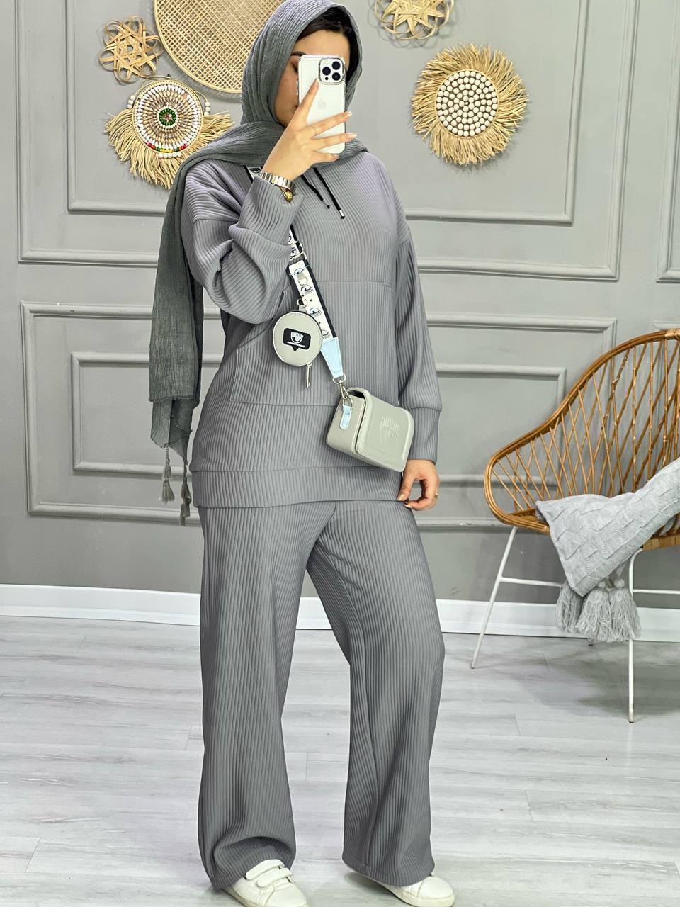 1051- ست هودی و شلوار مانا