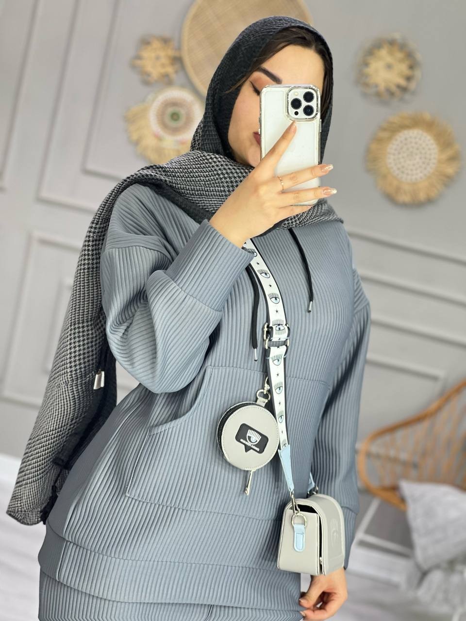 1051- ست هودی و شلوار مانا