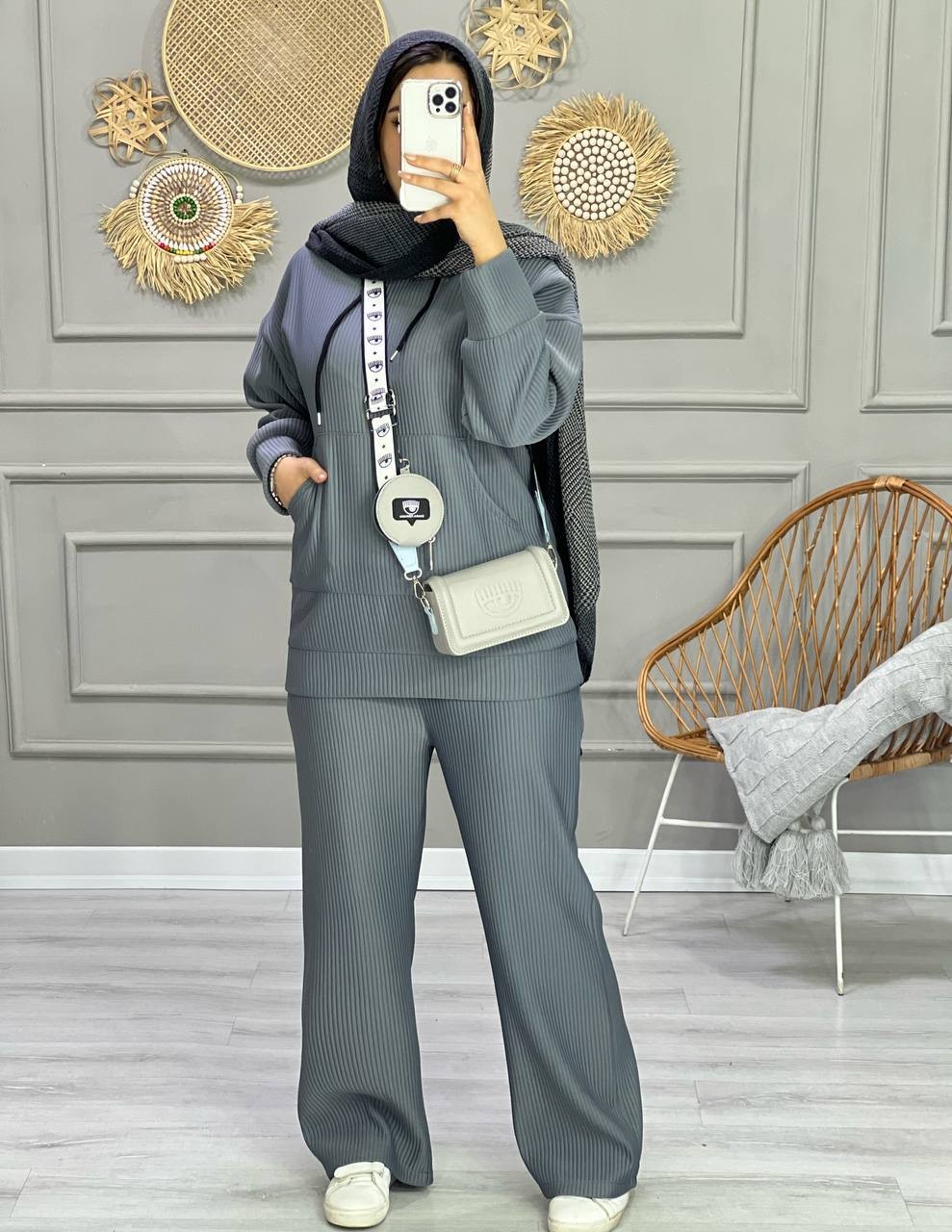 1051- ست هودی و شلوار مانا