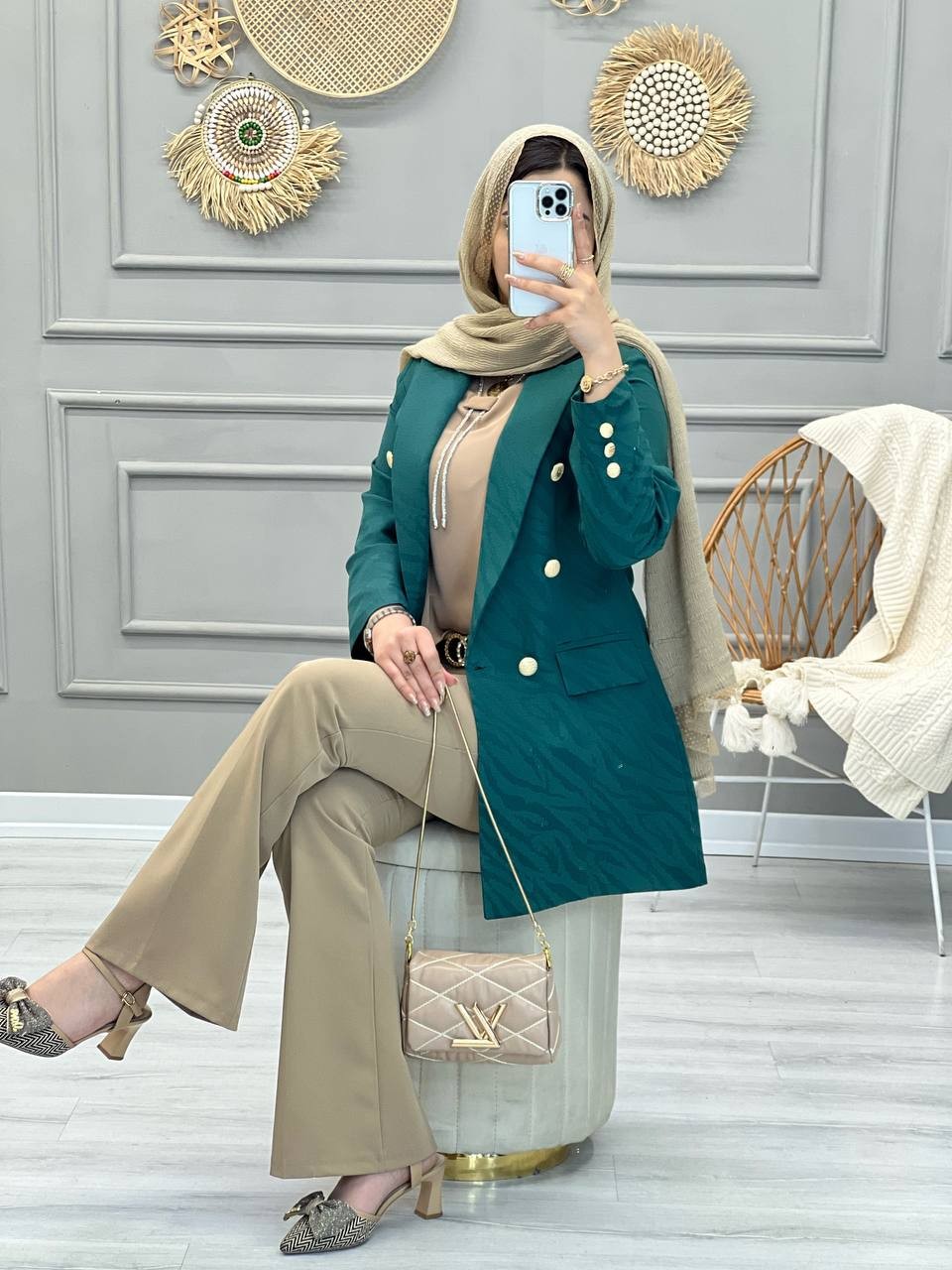 1056- کت مزونی نیلا