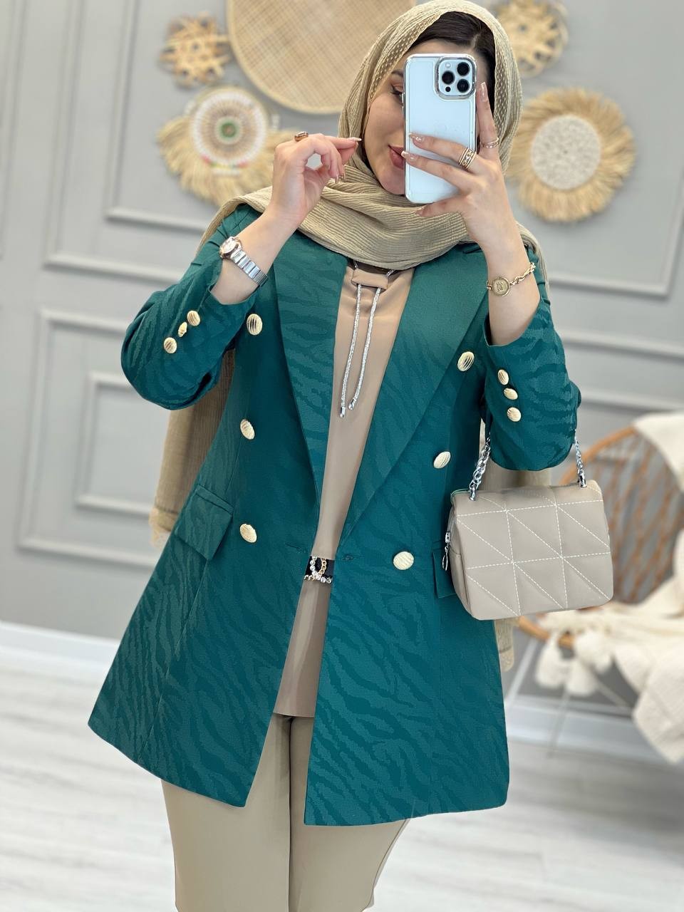 1056- کت مزونی نیلا