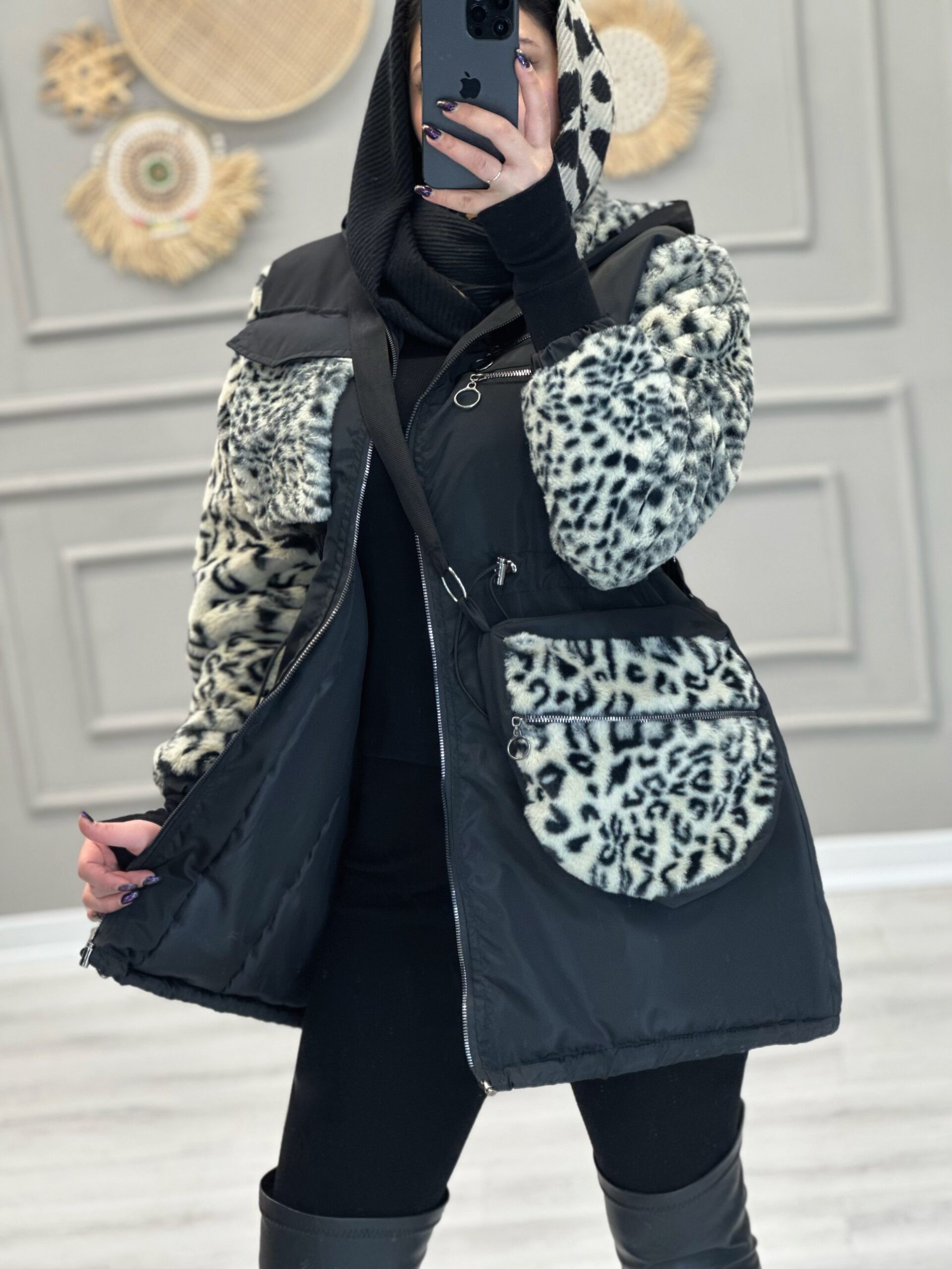 1059- کاپشن پلنگی کیفدار