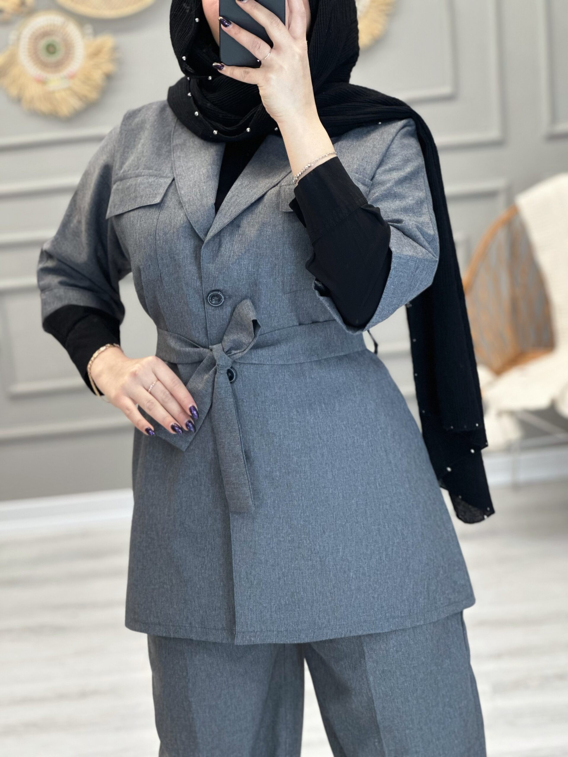 1067-کت و شلوار شیکا