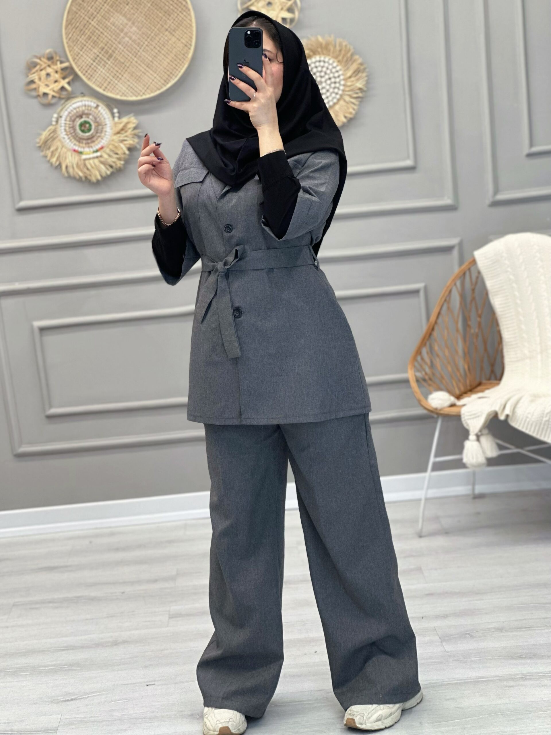 1067-کت و شلوار شیکا