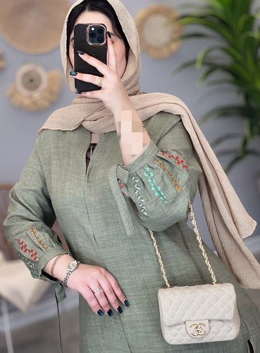 1260-مانتو گلدوزی روژین