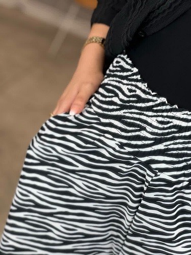 1370-شلوار بگ طرحدار