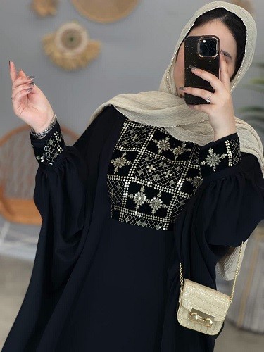 1377-عبایی سوزن دوزی