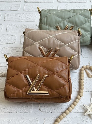 0004 - کیف مزونی ال وی